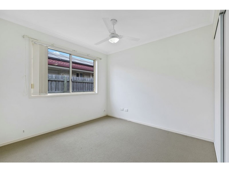 6 Sirius Court, Eli Waters QLD 4655