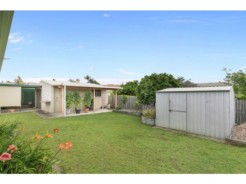 54 Wattle Street, Point Vernon QLD 4655