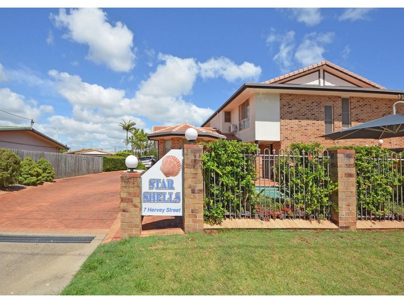 4/7 Hervey Street, Scarness QLD 4655