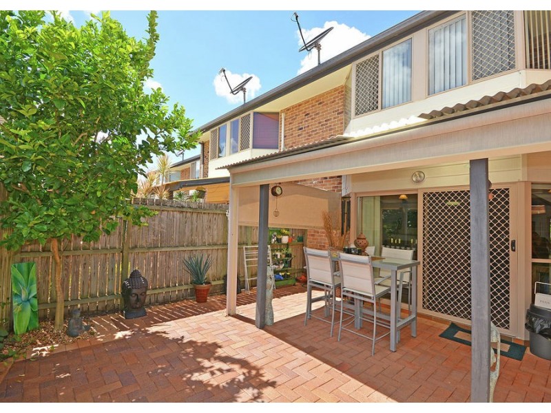 4/7 Hervey Street, Scarness QLD 4655