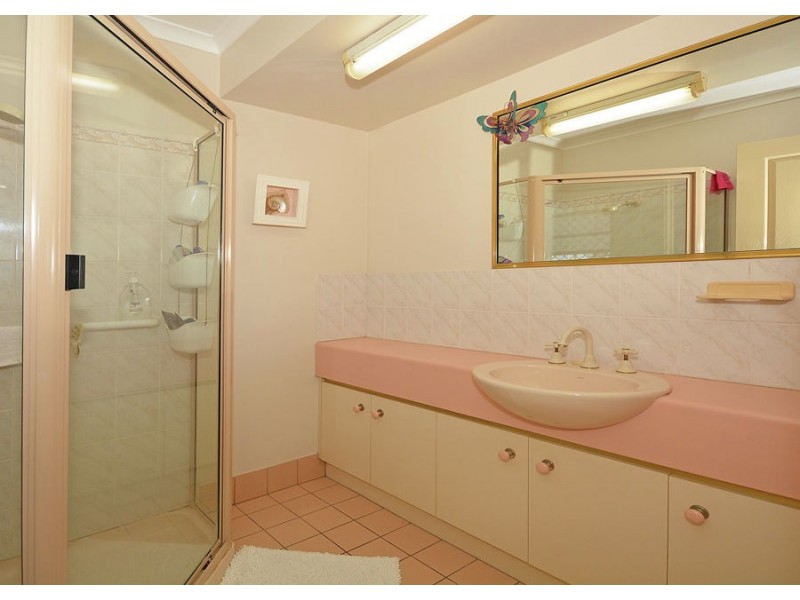 4/7 Hervey Street, Scarness QLD 4655