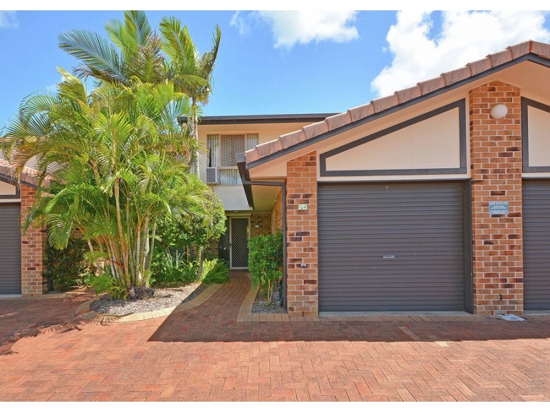 4/7 Hervey Street, Scarness QLD 4655