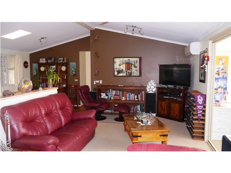 52 Eucalyptus Avenue, Eli Waters QLD 4655