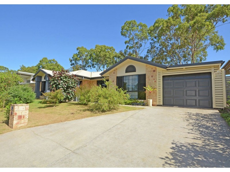 24 Parraweena Court, Point Vernon QLD 4655