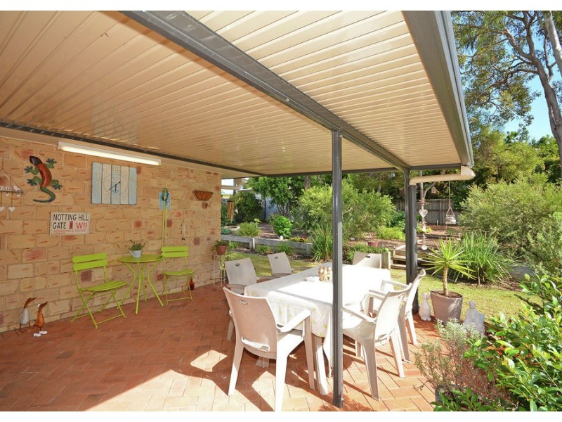 24 Parraweena Court, Point Vernon QLD 4655