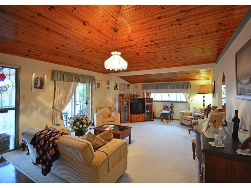 22 Craig Crescent, Pialba QLD 4655