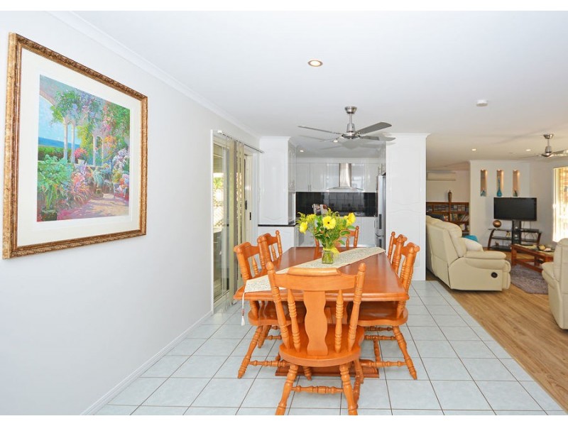 25 Wedge Street, Urraween QLD 4655