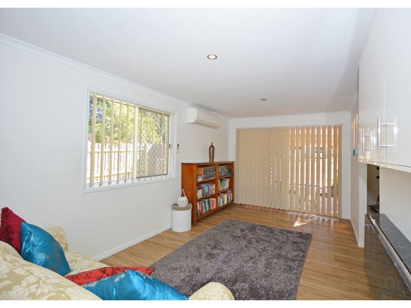 25 Wedge Street, Urraween QLD 4655