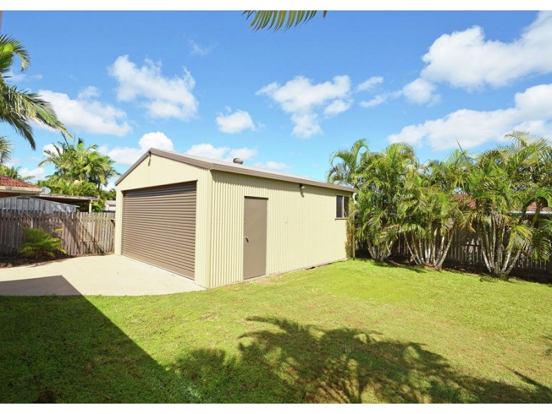 23 Michelle Drive, Point Vernon QLD 4655