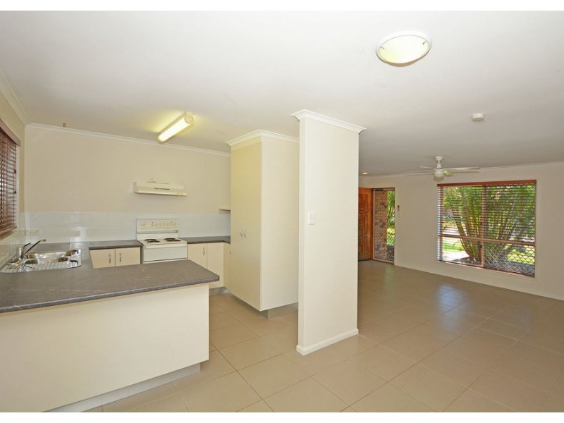 23 Michelle Drive, Point Vernon QLD 4655