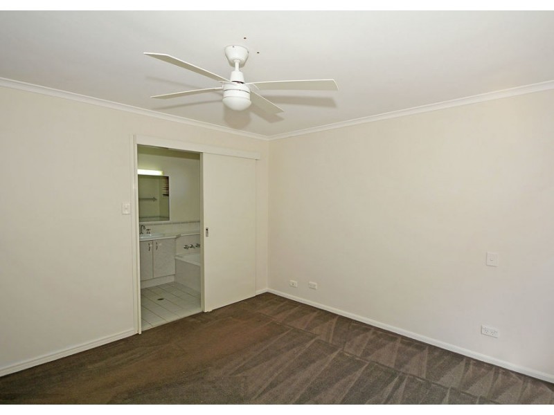 23 Michelle Drive, Point Vernon QLD 4655