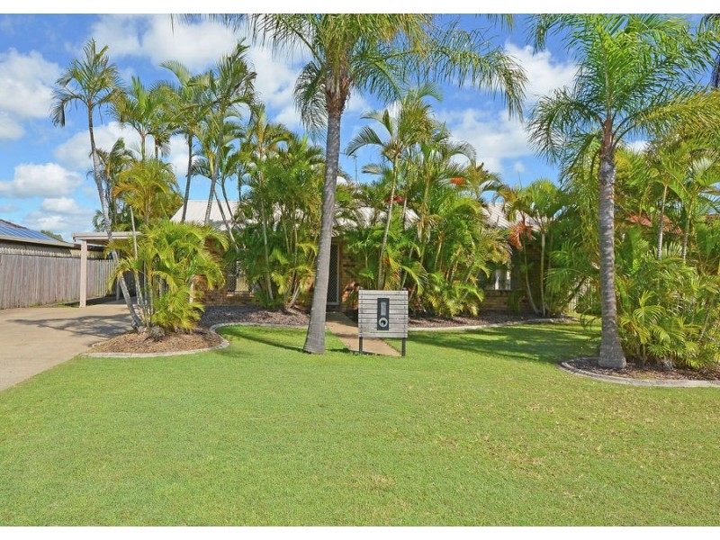 23 Michelle Drive, Point Vernon QLD 4655