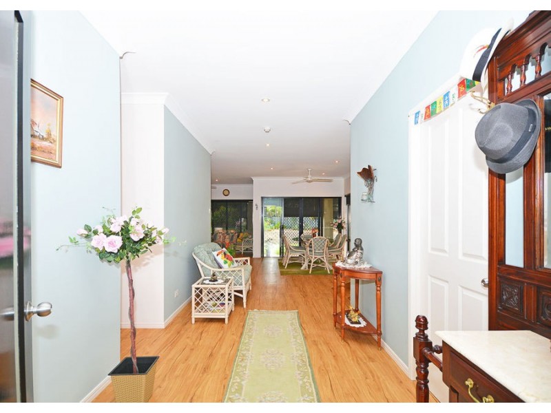 9 Montrose Close, Point Vernon QLD 4655