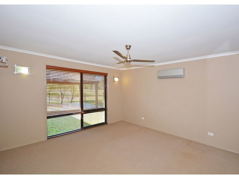 26 Sirenia Drive, Burrum Heads QLD 4659