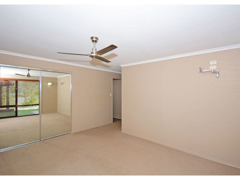 26 Sirenia Drive, Burrum Heads QLD 4659