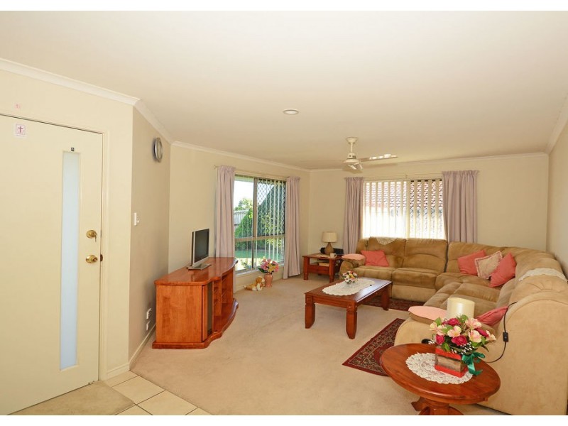12 Picadilly Circuit, Urraween QLD 4655