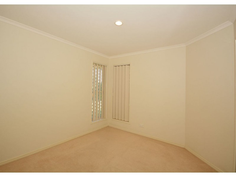 12 Picadilly Circuit, Urraween QLD 4655