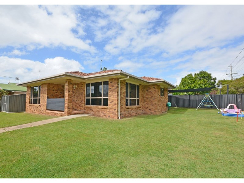 1 Greenway Drive, Pialba QLD 4655