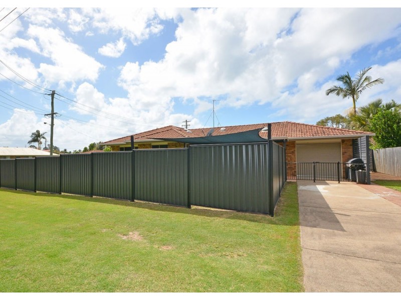 1 Greenway Drive, Pialba QLD 4655