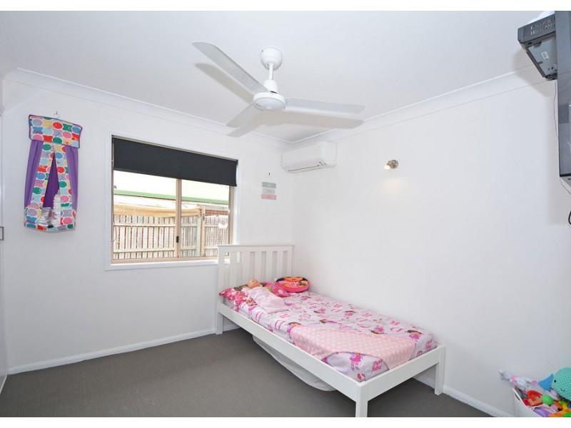 1 Greenway Drive, Pialba QLD 4655