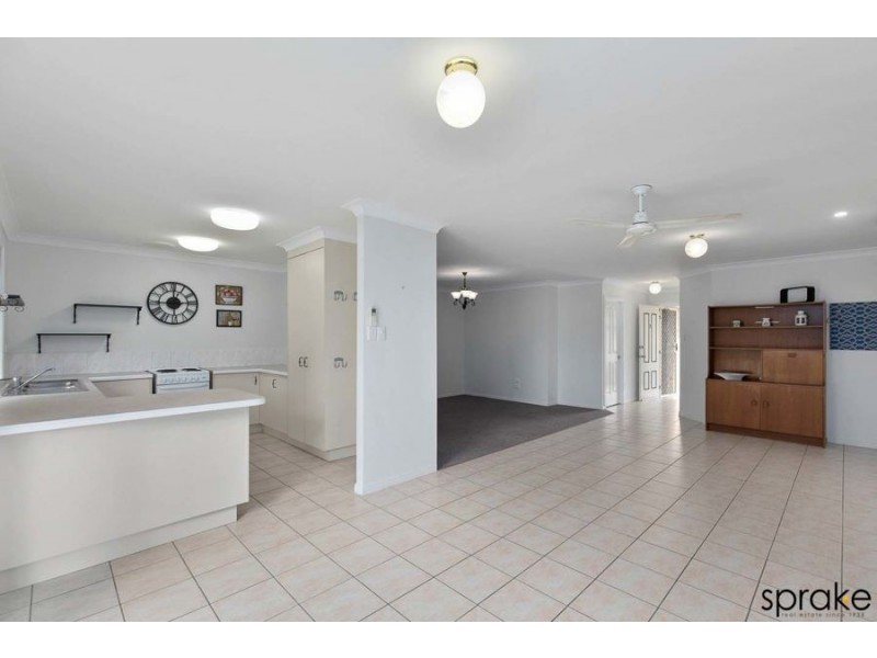 1/79 Murphy Street, Point Vernon QLD 4655
