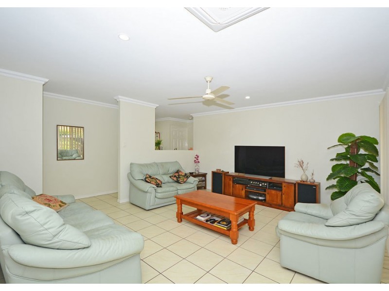 31 Abbey Court, Kawungan QLD 4655