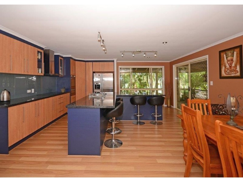 62 Lord Street, Sunshine Acres QLD 4655