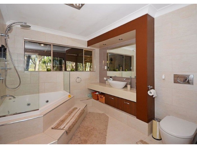 62 Lord Street, Sunshine Acres QLD 4655