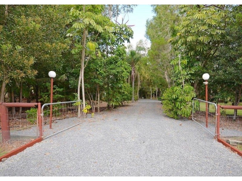 62 Lord Street, Sunshine Acres QLD 4655