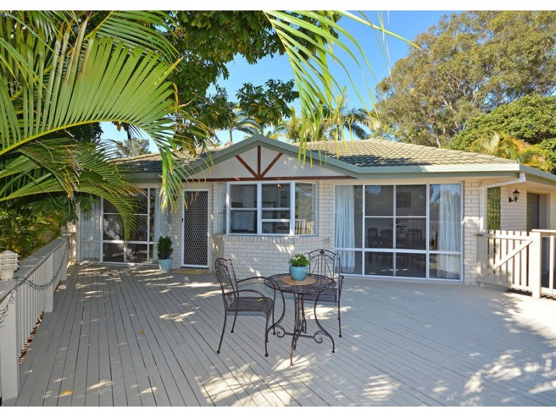 4 Tudor Avenue, Urraween QLD 4655