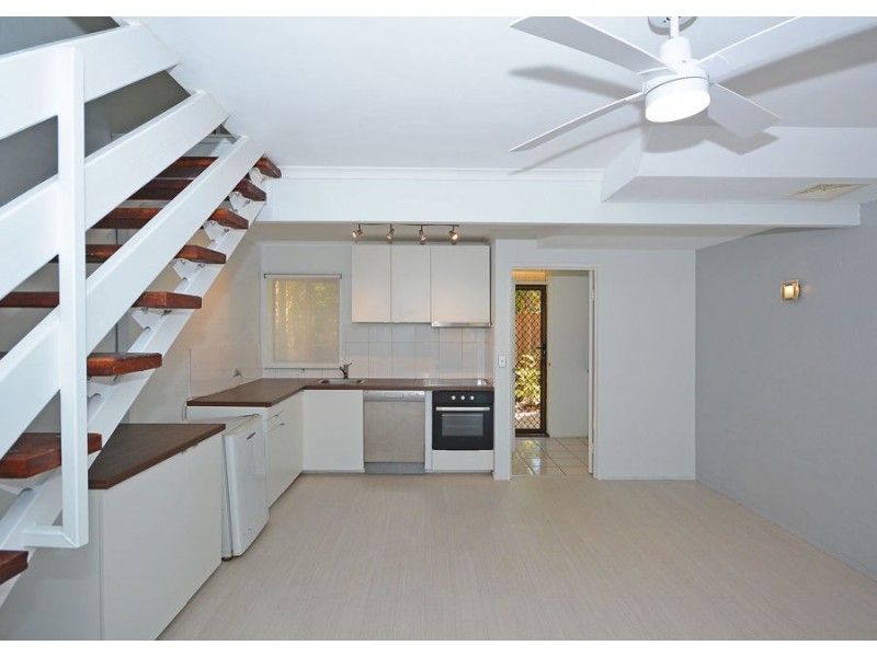 3/10 Denmans Camp Road, Torquay QLD 4655