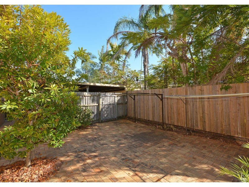 3/10 Denmans Camp Road, Torquay QLD 4655
