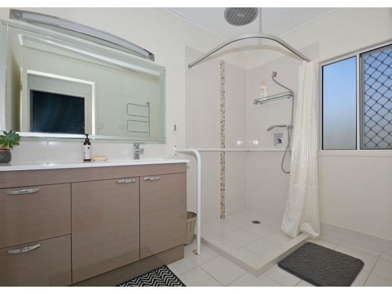 18 Kehlet Street, Point Vernon QLD 4655