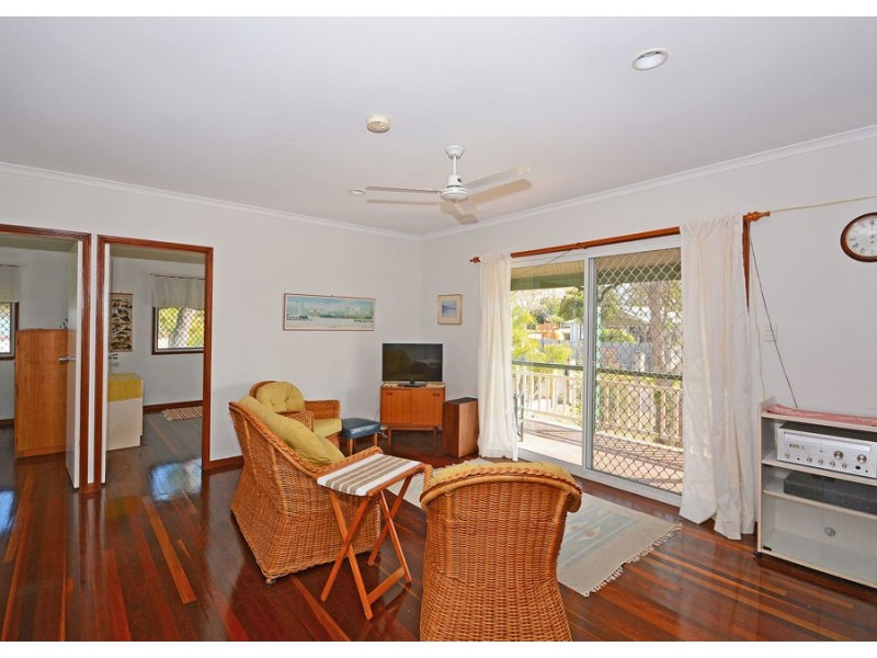 12 Polson Street, Point Vernon QLD 4655