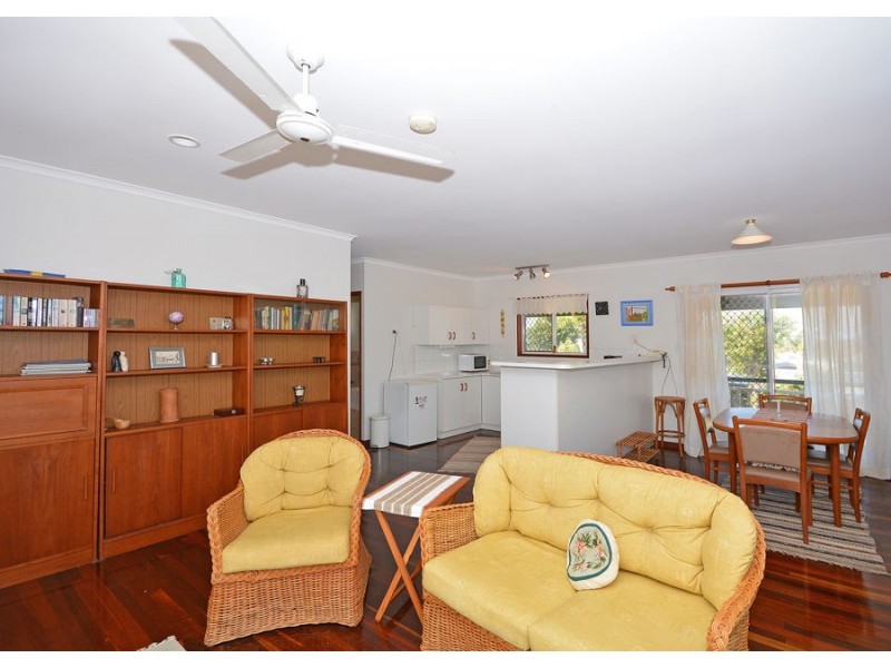 12 Polson Street, Point Vernon QLD 4655