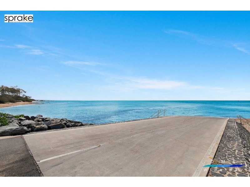 12 Polson Street, Point Vernon QLD 4655