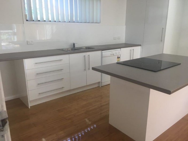 7/480 Esplanade, Torquay QLD 4655