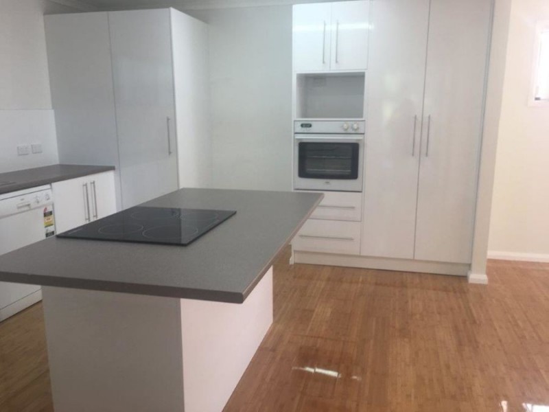 7/480 Esplanade, Torquay QLD 4655