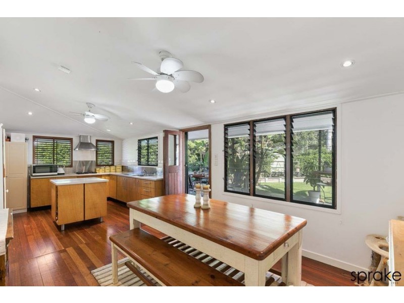 75 Moreton Street, Toogoom QLD 4655