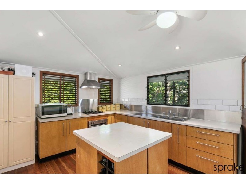 75 Moreton Street, Toogoom QLD 4655