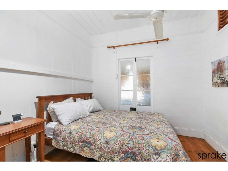 75 Moreton Street, Toogoom QLD 4655