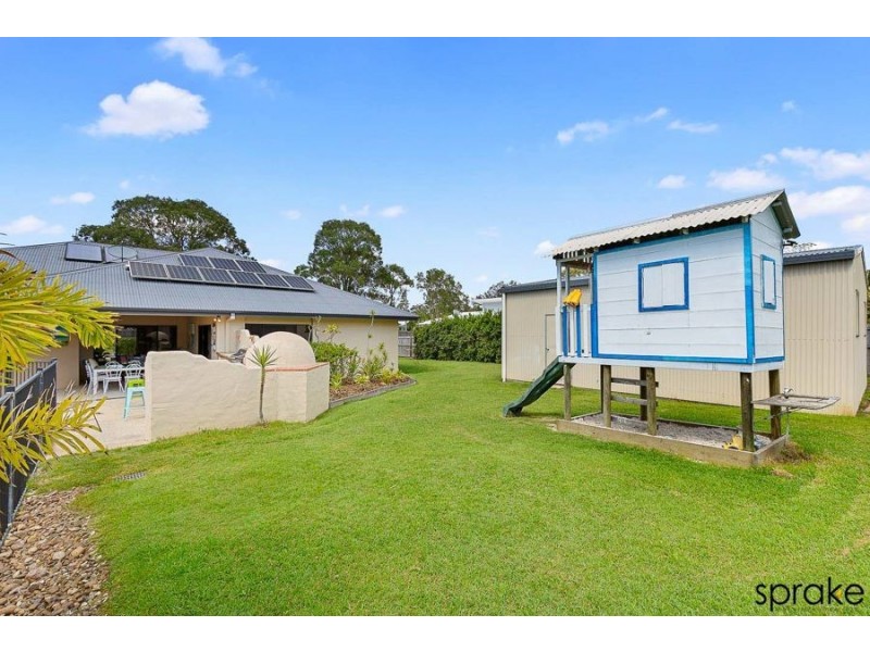 2/34 Hughes Road, Urangan QLD 4655