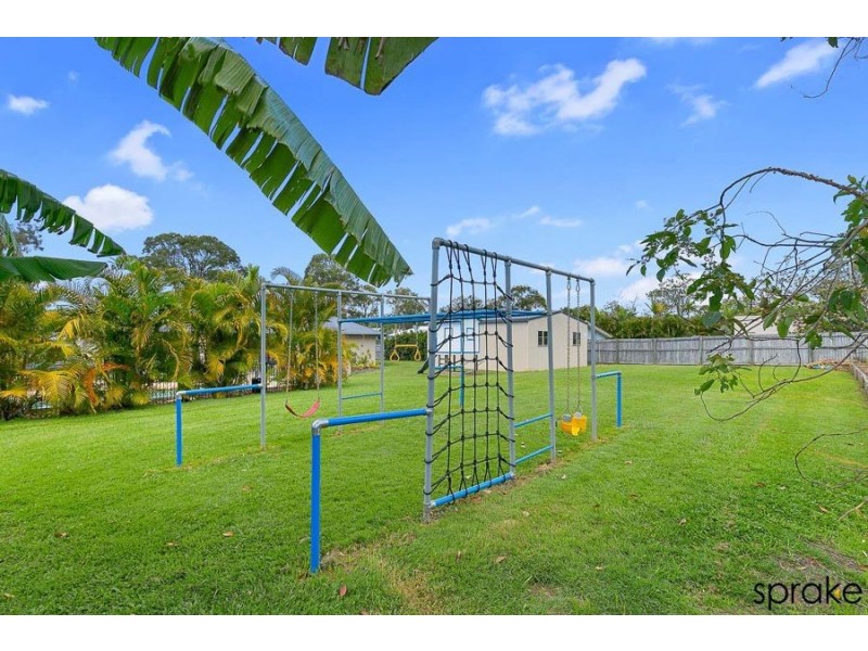 2/34 Hughes Road, Urangan QLD 4655