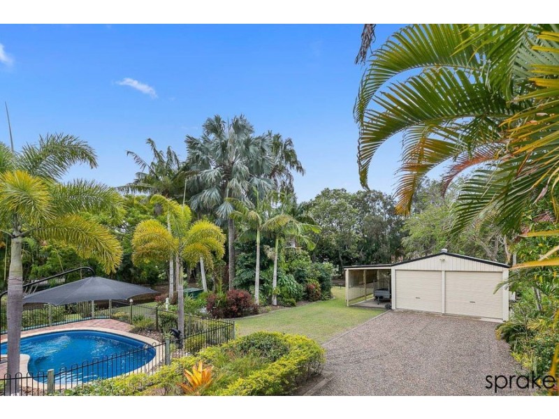 32 Sempfs Road, Dundowran Beach QLD 4655