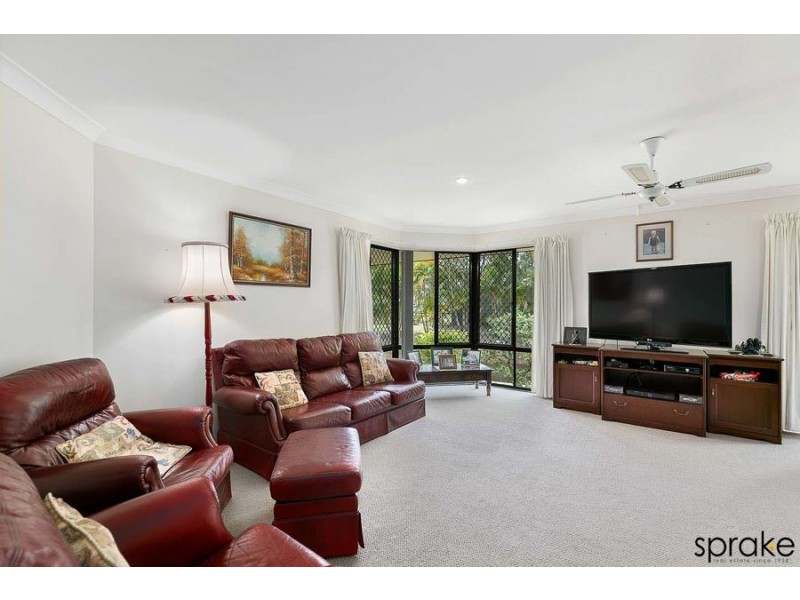 32 Sempfs Road, Dundowran Beach QLD 4655