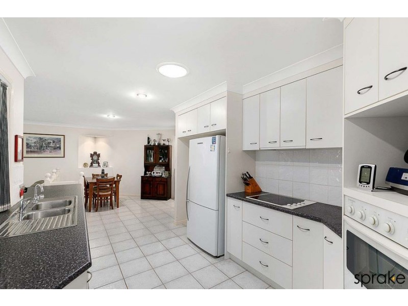 32 Sempfs Road, Dundowran Beach QLD 4655