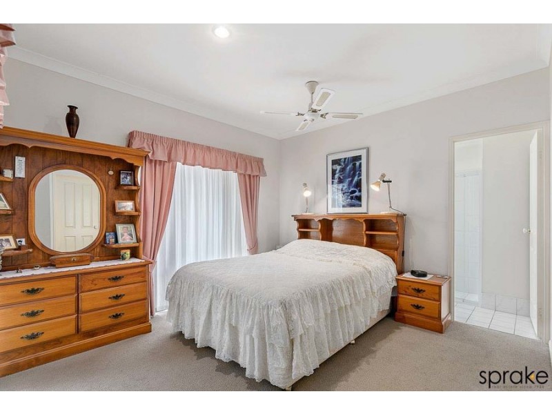 32 Sempfs Road, Dundowran Beach QLD 4655