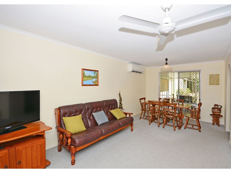 12 Southerden Street, Torquay QLD 4655