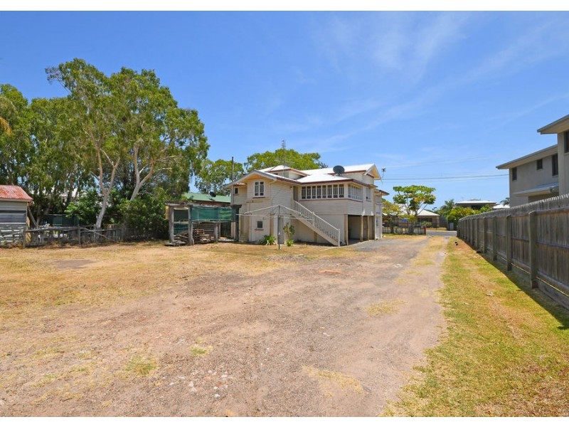 113 Torquay Road, Scarness QLD 4655