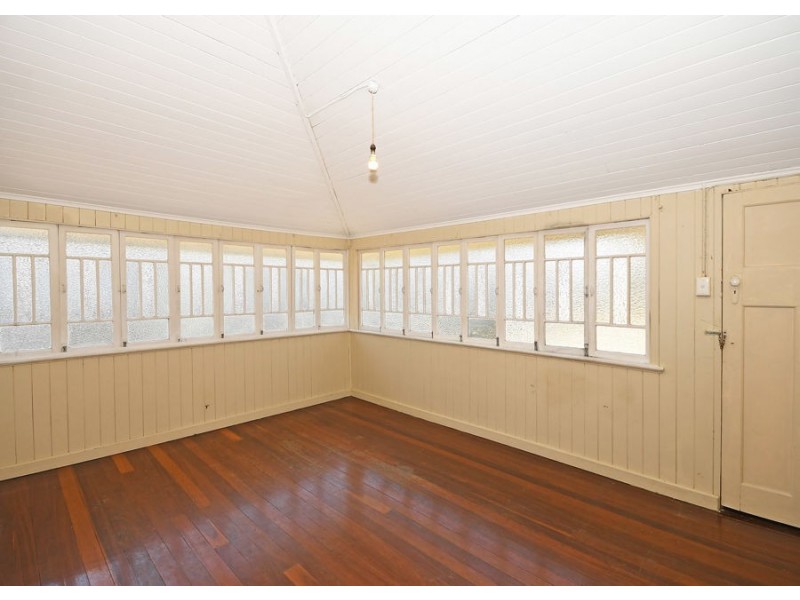 113 Torquay Road, Scarness QLD 4655
